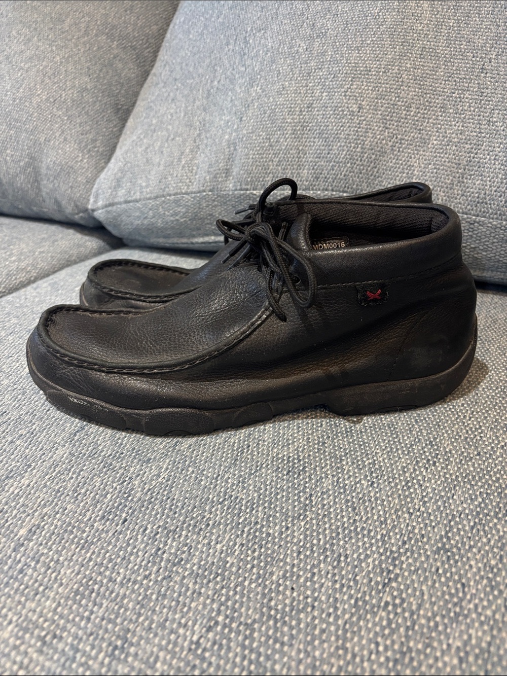 Twisted X black leather shoes! Men’s 11